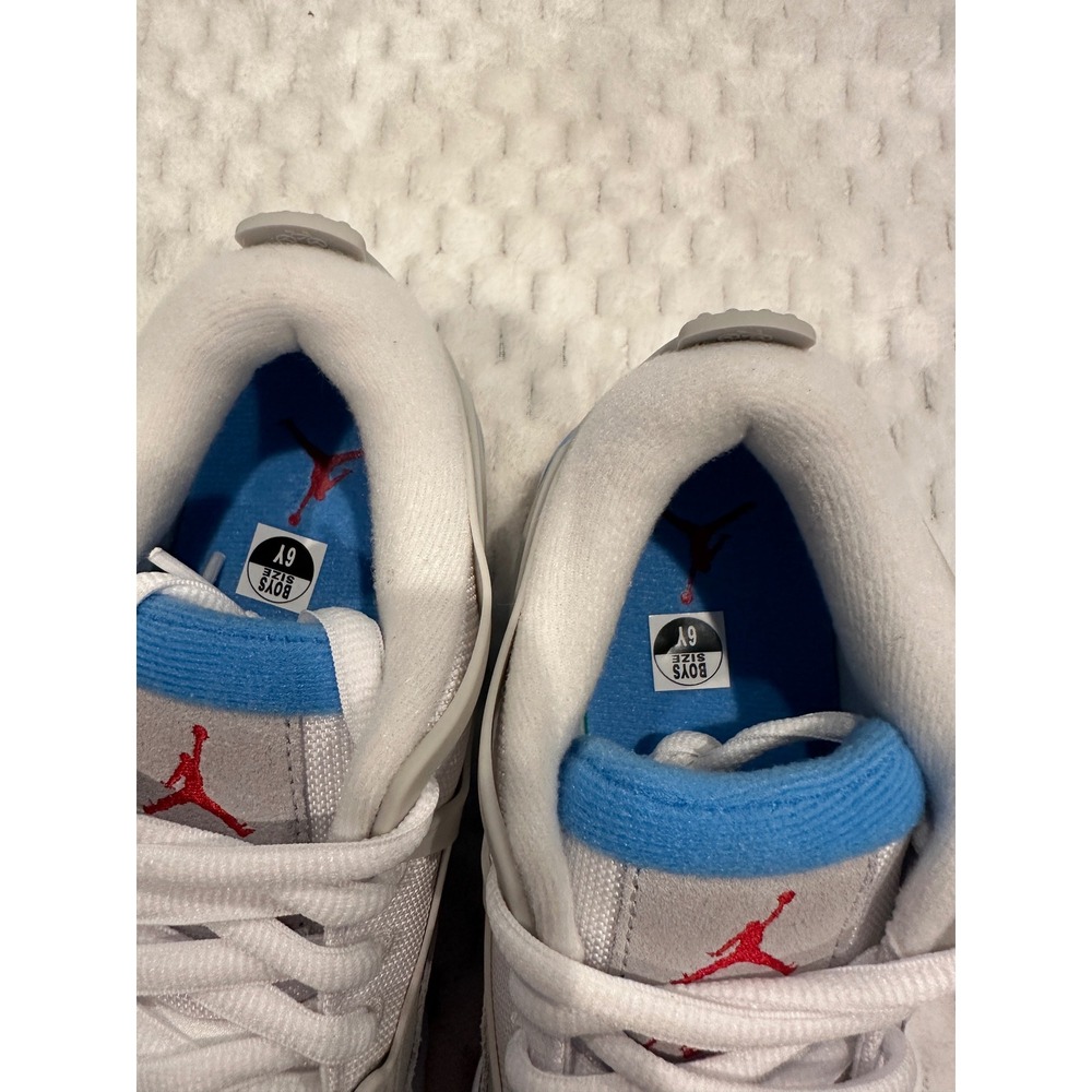 Air Jordan 4 RM GS White Neutral Grey University Blue FQ7938-104 Size 6Y - Picture 10 of 10